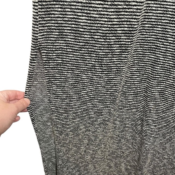 Banana Republic Textured Striped Racerback Patio Dress in Grey Size M - Picture 12 of 15